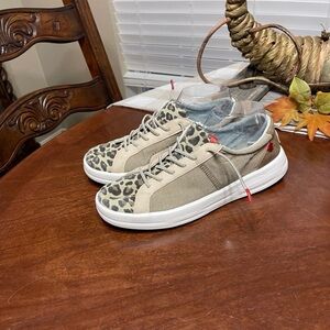 Hey Dude Leopard Print and Tan Sneakers size 10